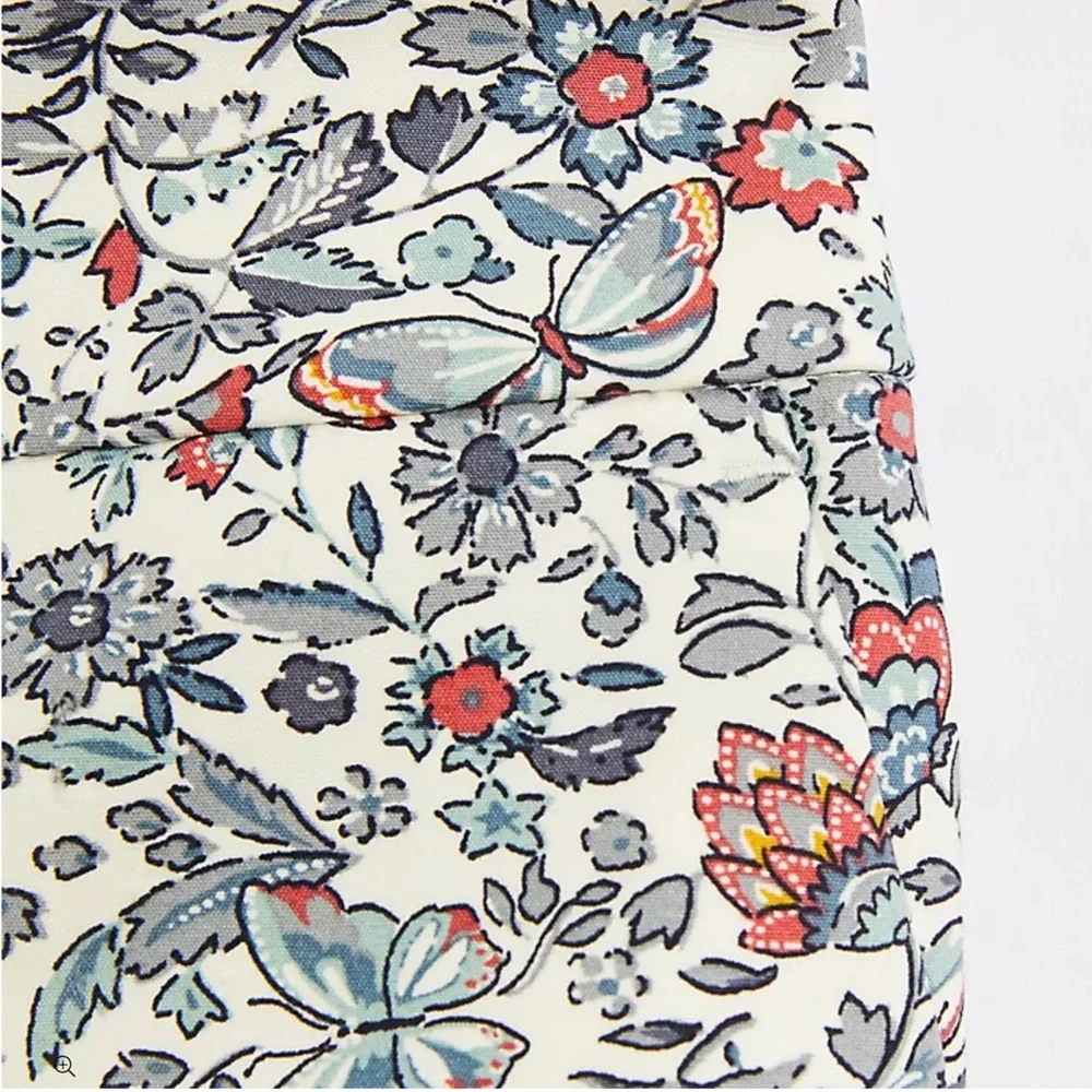 LOFT Riviera Shorts 4” Inseam - Picture 4 of 4